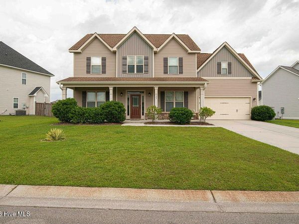 123 Saw Grass Drive , Maple Hill, NC 28454