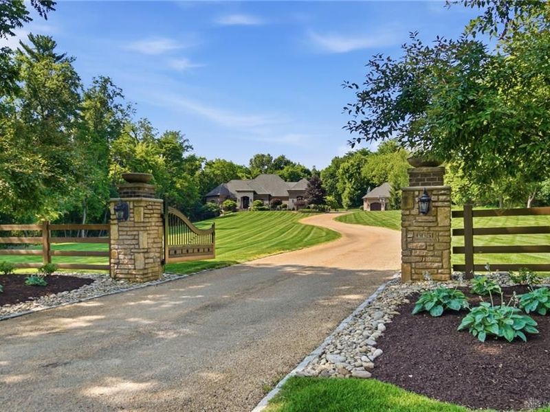 6651 Possum Run Road, Sugarcreek Township, OH 45440 Photo 6