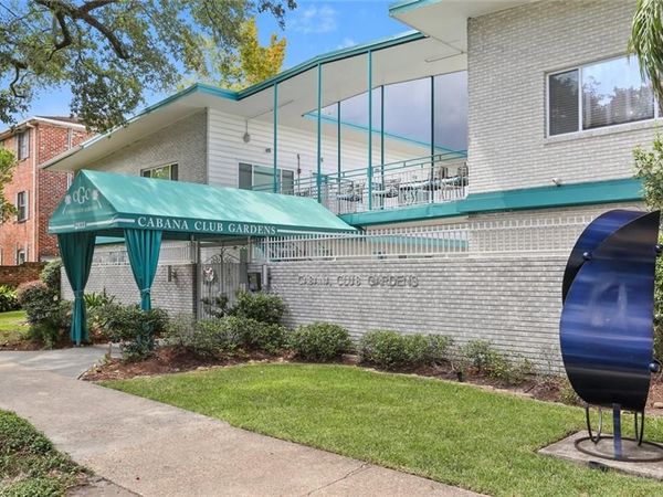 2833 ST CHARLES Avenue, Unit 26, New Orleans, LA 70115