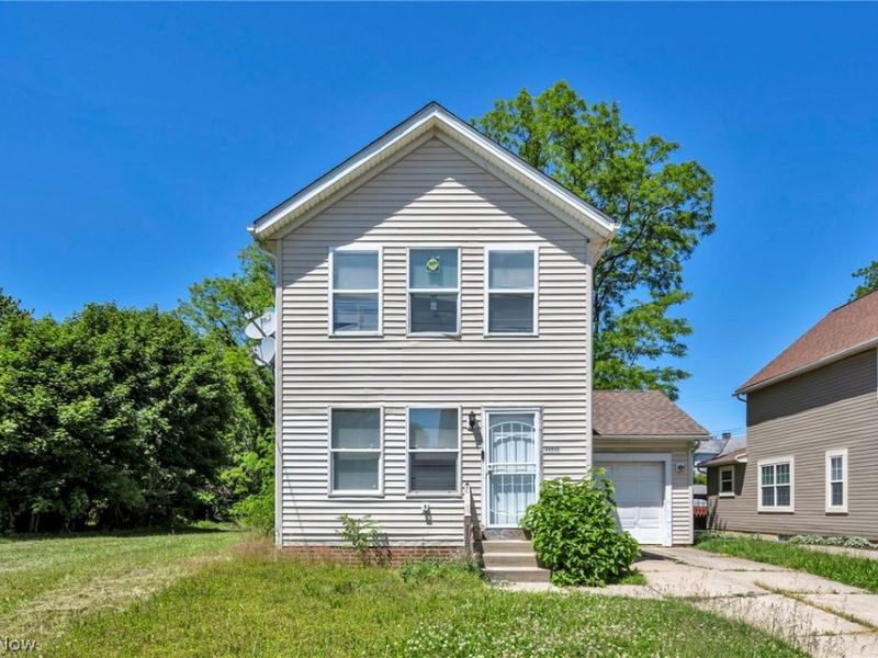 11219 Hopkins Avenue, Cleveland, OH 44108 Photo 2