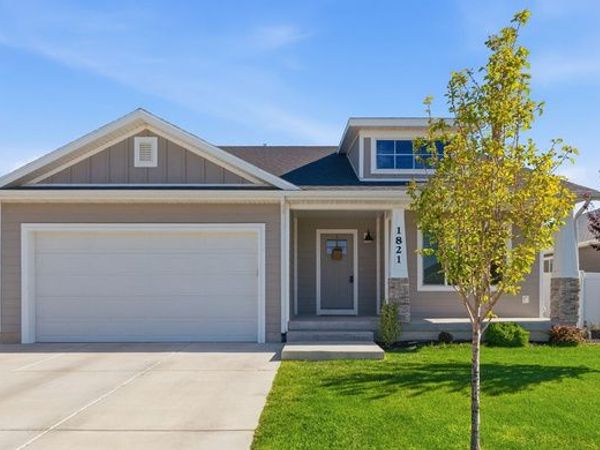 1821 E MAGNOLIA CIR , Eagle Mountain, UT 84005