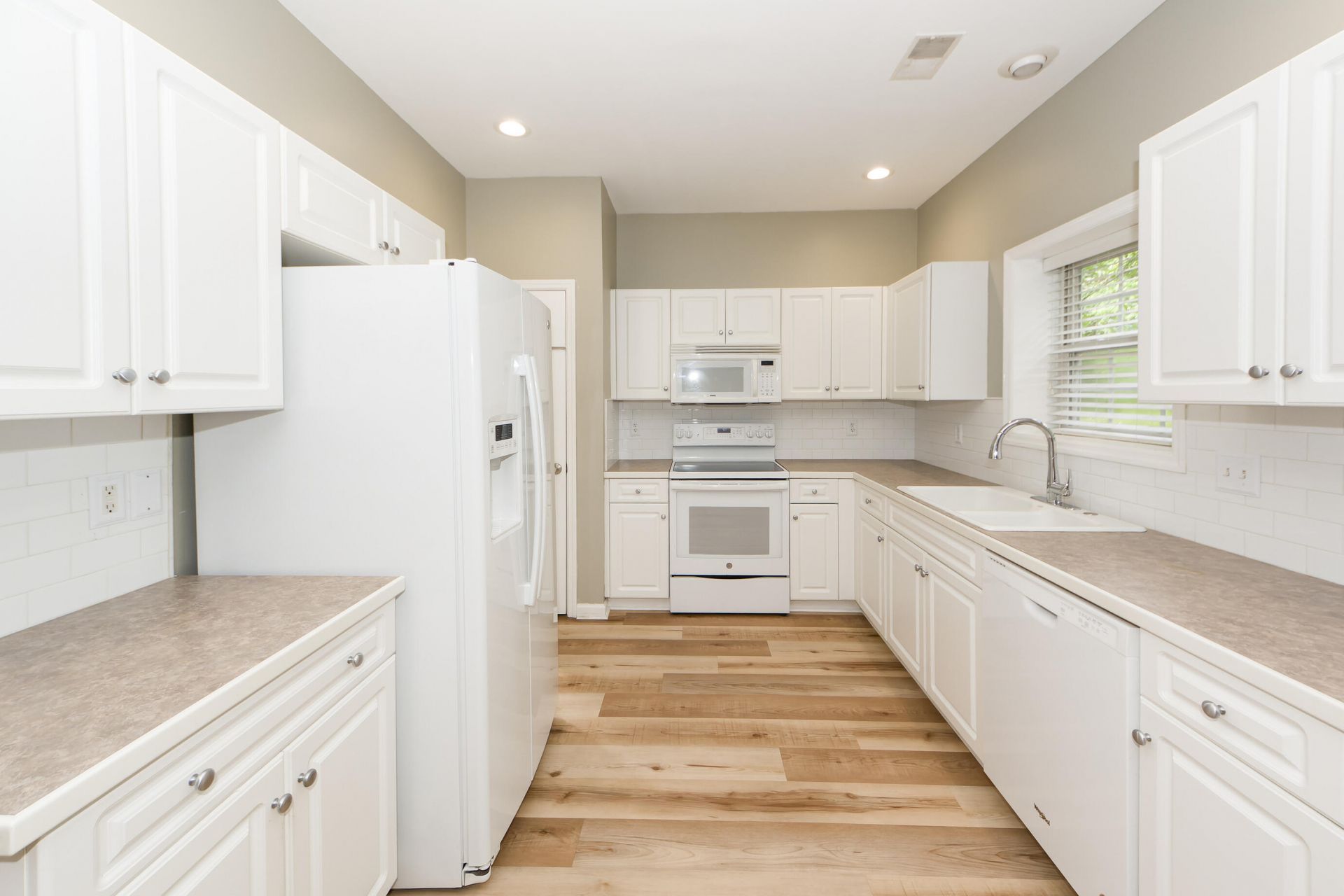 112 Tanglewood Circle Photo 14