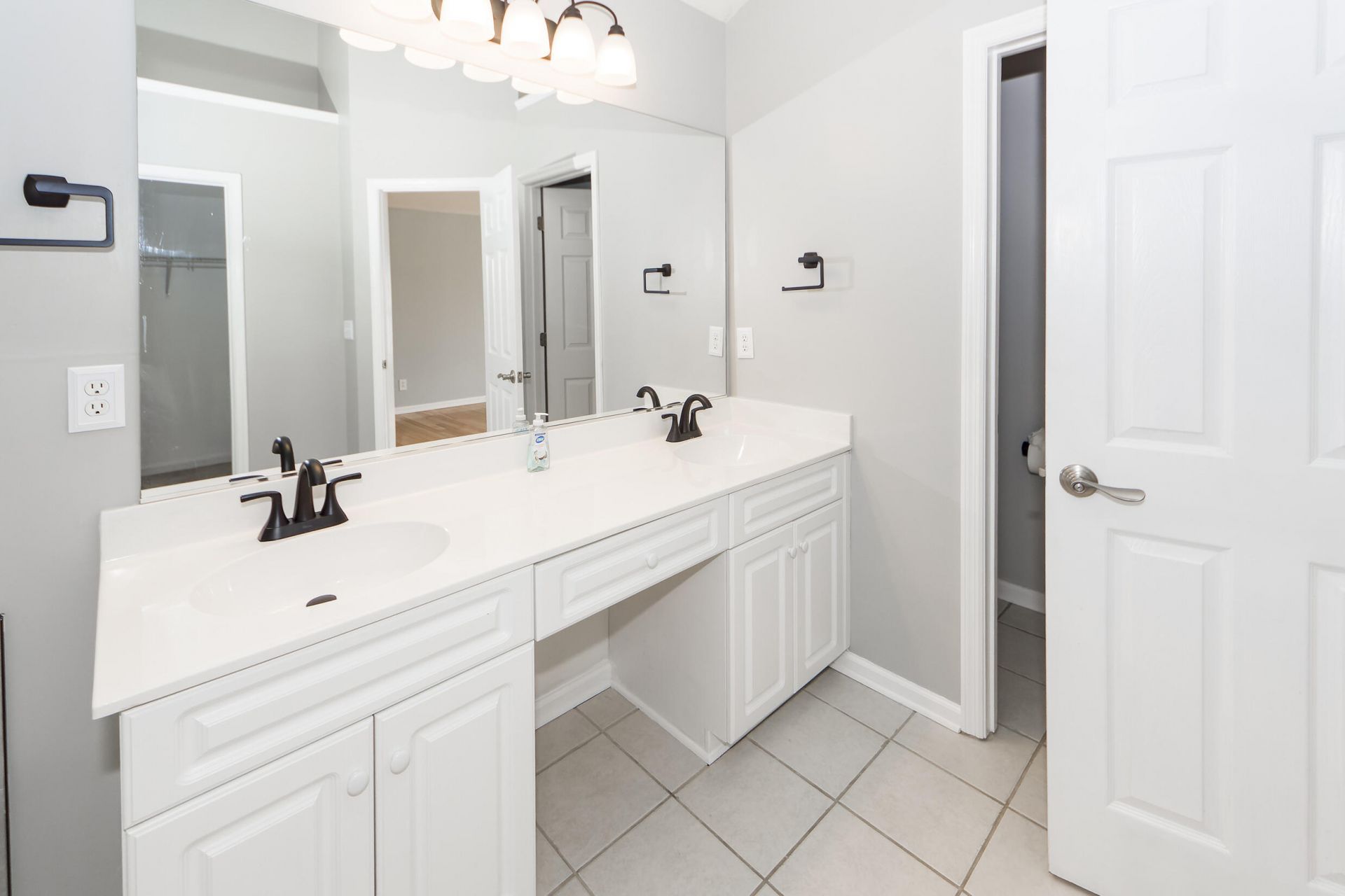 112 Tanglewood Circle Photo 30
