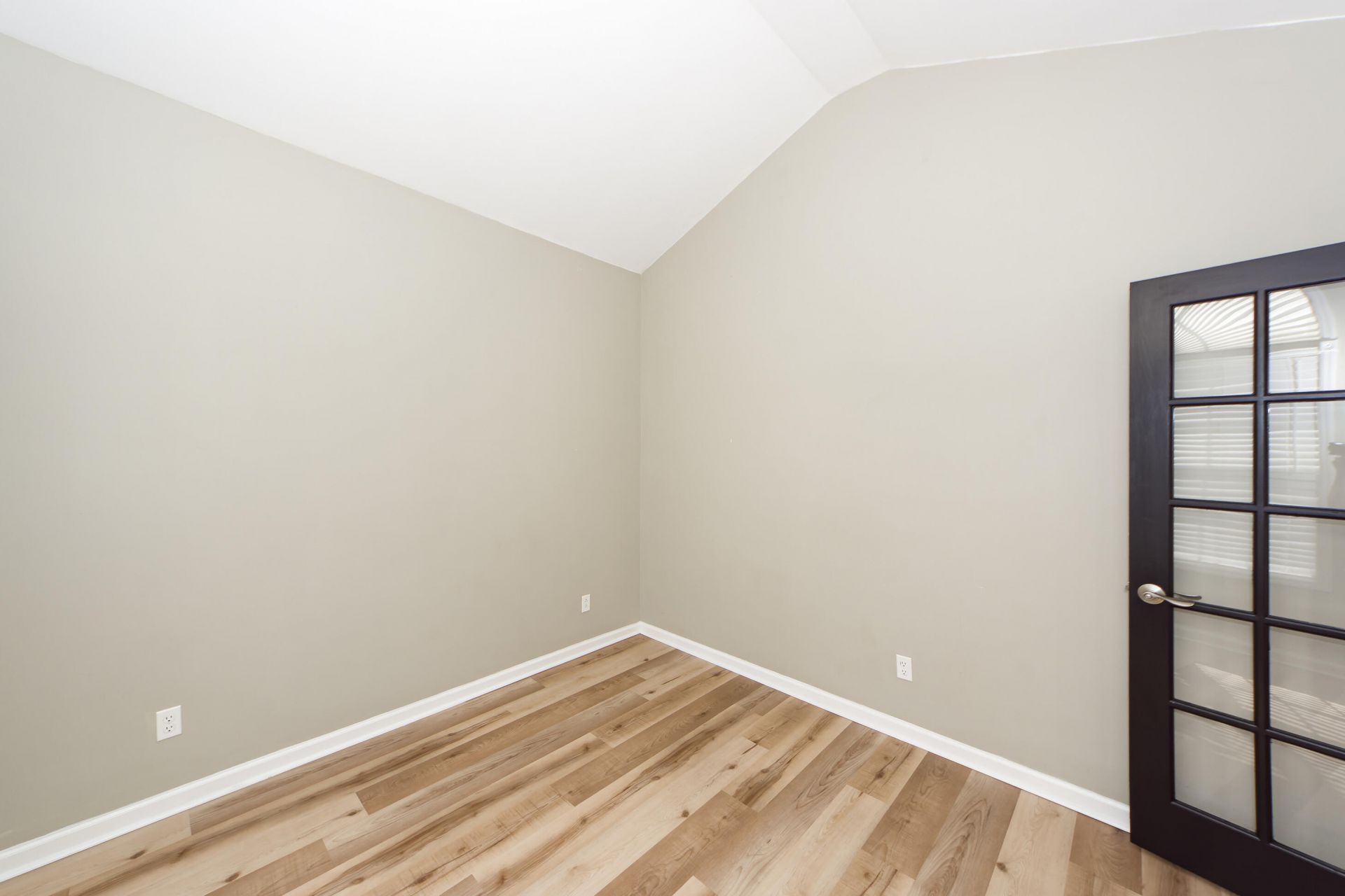 112 Tanglewood Circle Photo 6