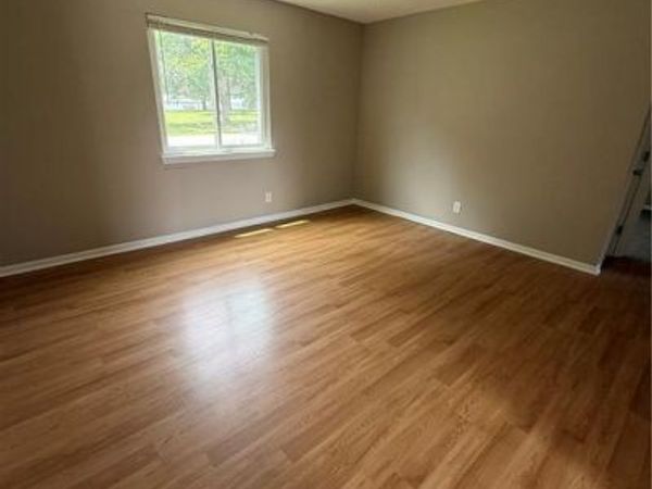 2621 N 155th Terrace, Basehor, KS 66007