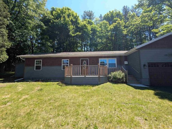 462 N 7TH PLACE, Sturgeon Bay, WI 54235