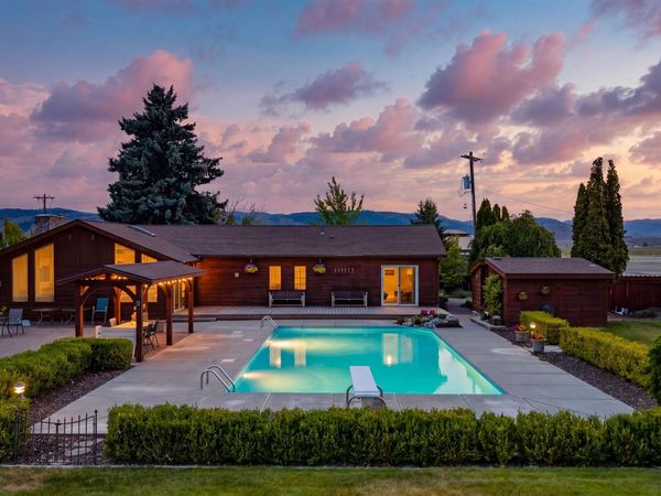 100 Airport Rd, Other, WA 98841
