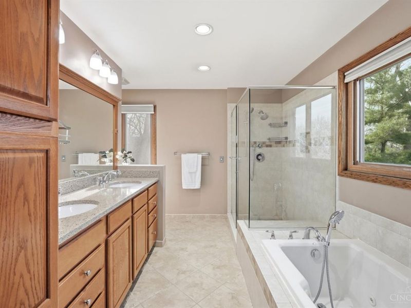 8784 Eagle Ridge Drive, West Chester, OH 45069 Photo 34