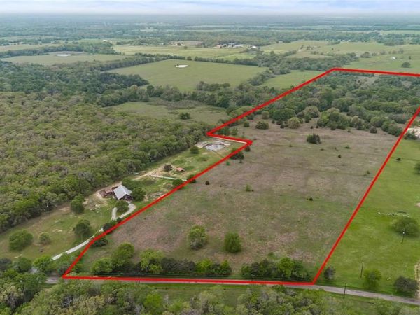 549 County Road 1127 N, Cumby, TX 75433