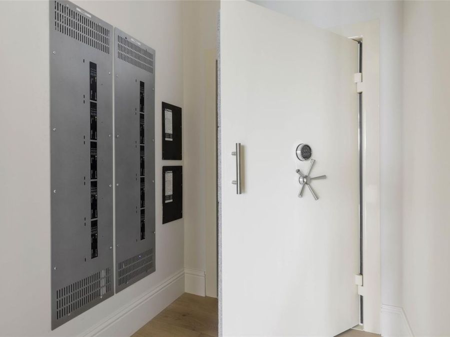 Property Image 61