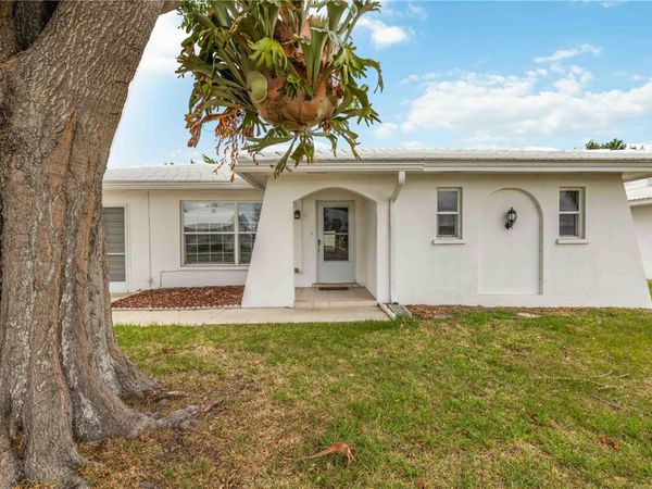 4001 CHINABERRY ROAD , BRADENTON, FL 34208
