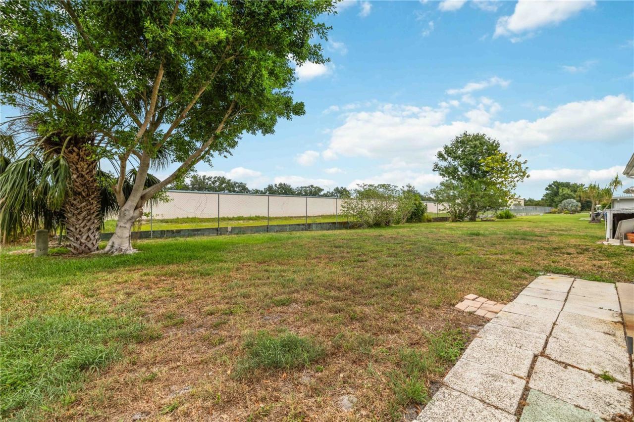 4001 Chinaberry Road, Bradenton, FL 34208 Photo