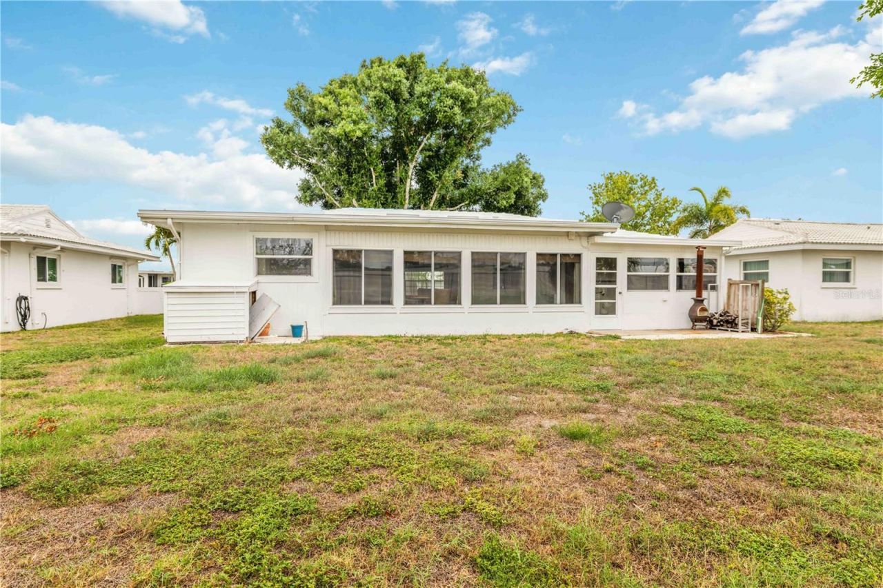 4001 Chinaberry Road, Bradenton, FL 34208 Photo