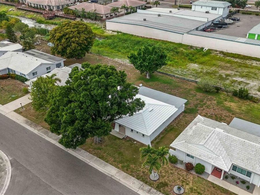 Property Image 45