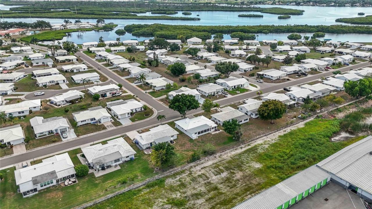 4001 Chinaberry Road, Bradenton, FL 34208 Photo