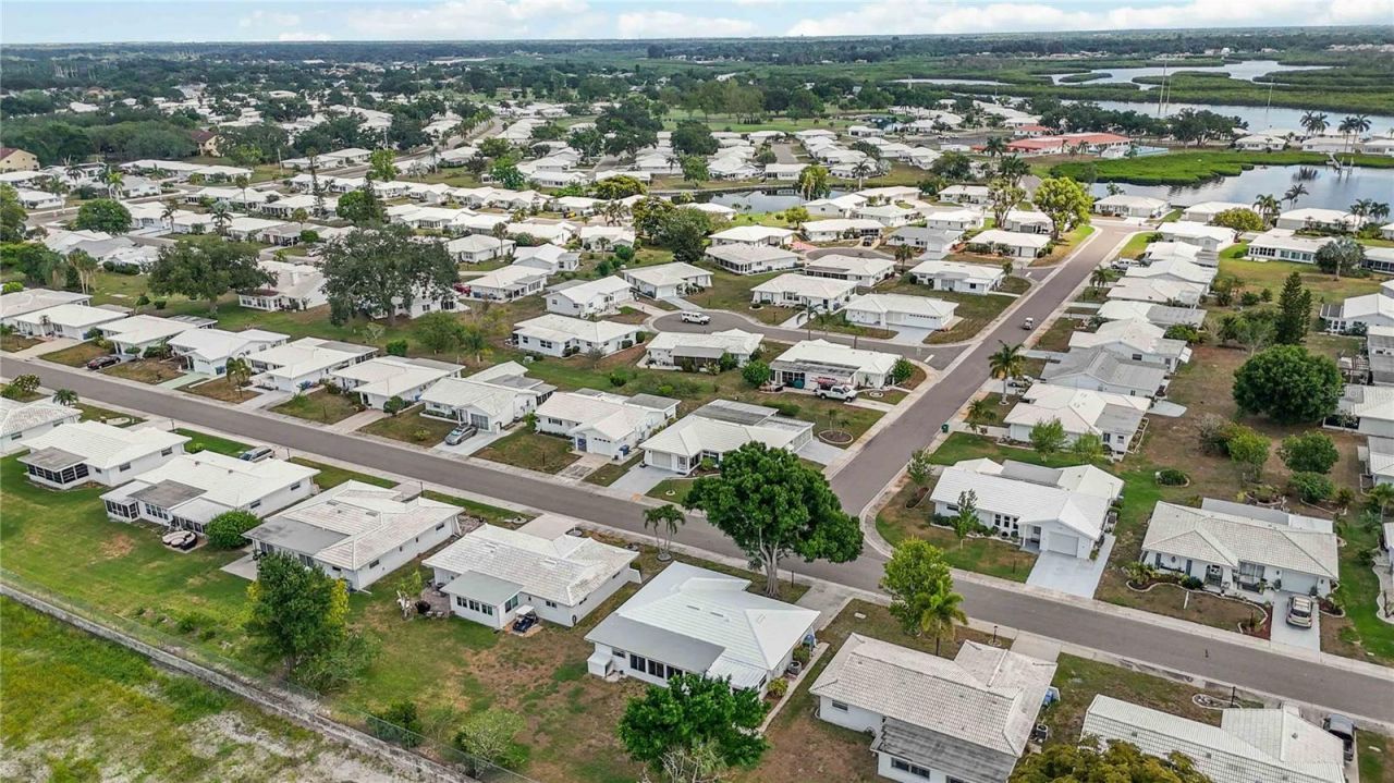 4001 Chinaberry Road, Bradenton, FL 34208 Photo