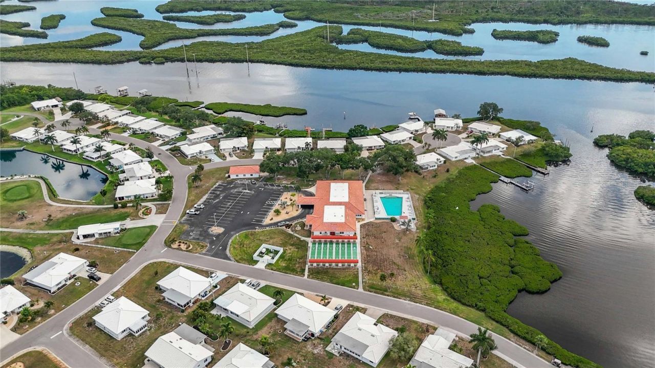 4001 Chinaberry Road, Bradenton, FL 34208 Photo