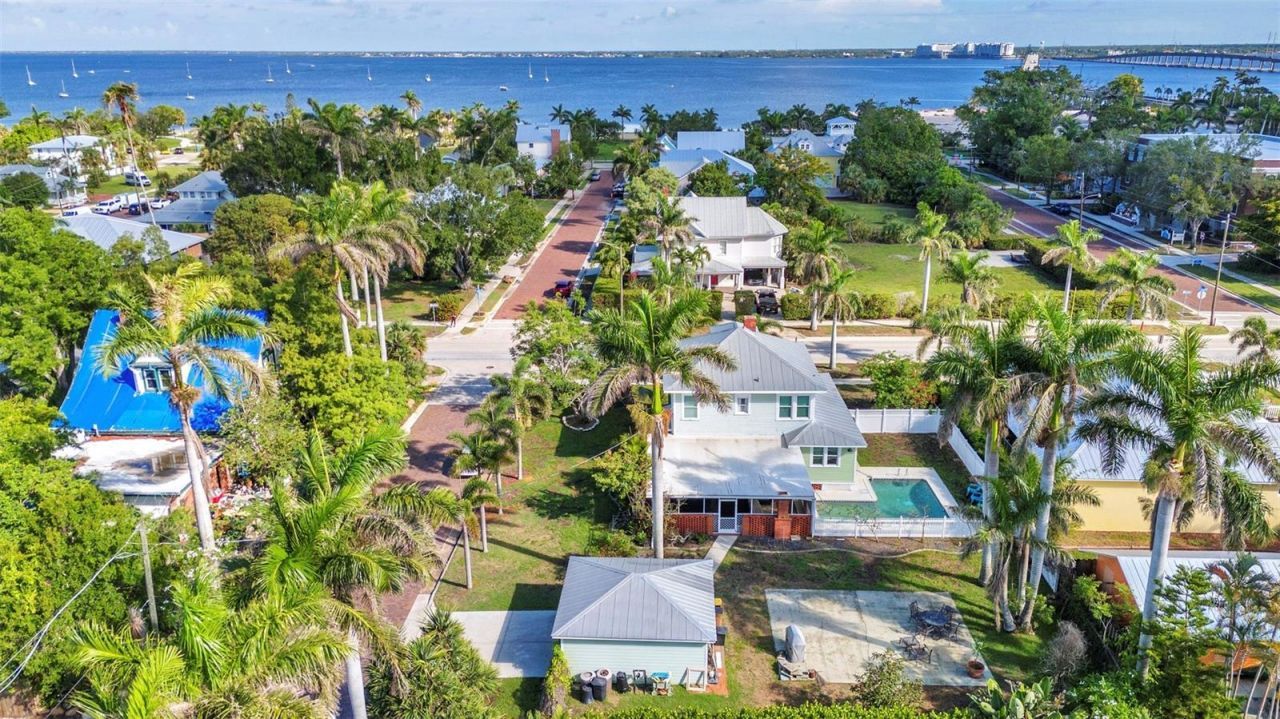 415 W Marion Avenue , Punta Gorda, FL 33950 Photo