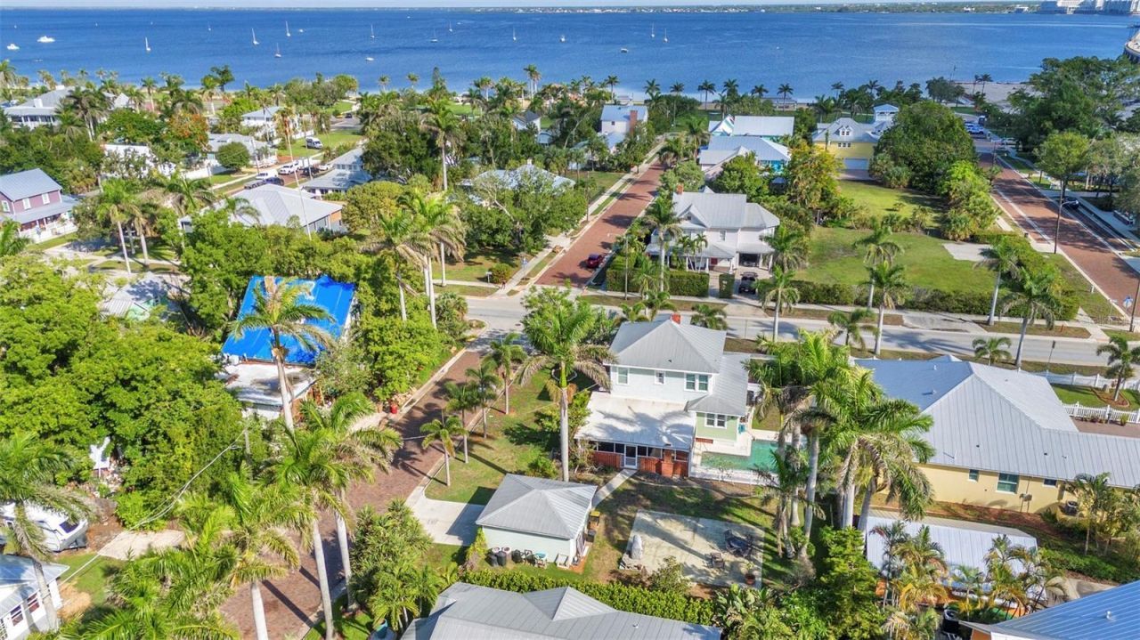 415 W Marion Avenue , Punta Gorda, FL 33950 Photo