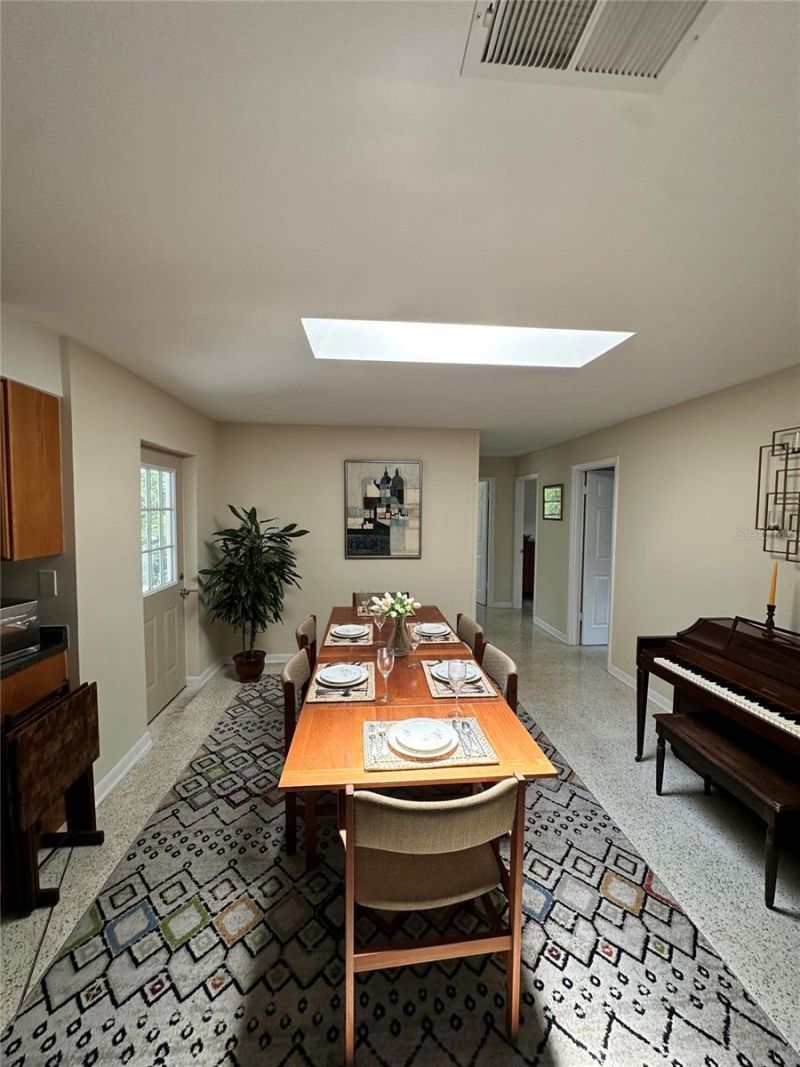 1000 NW 39th Drive , Gainesville, FL 32605 Photo