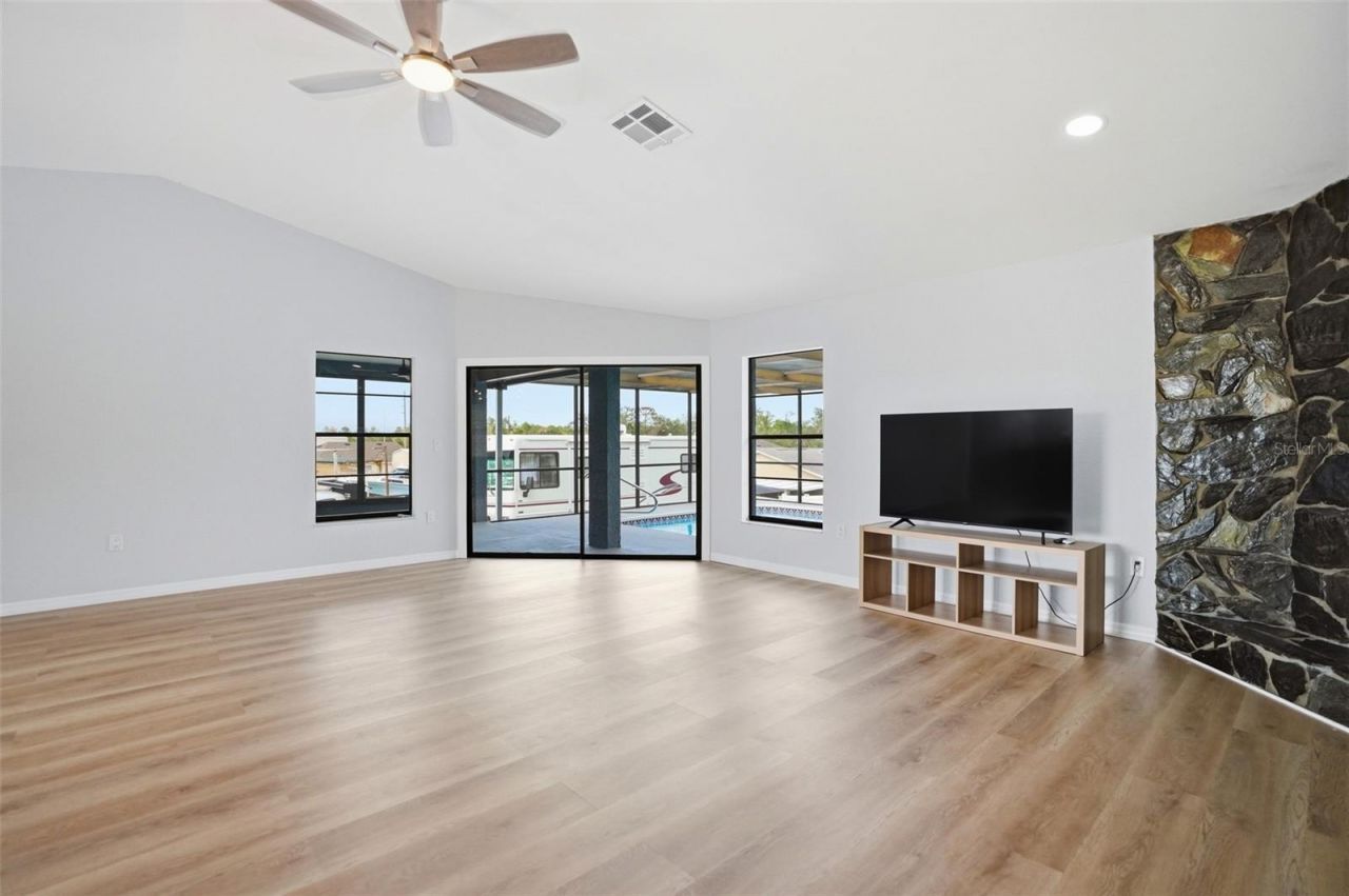 6426 July Avenue , Spring Hill, FL 34608 Photo