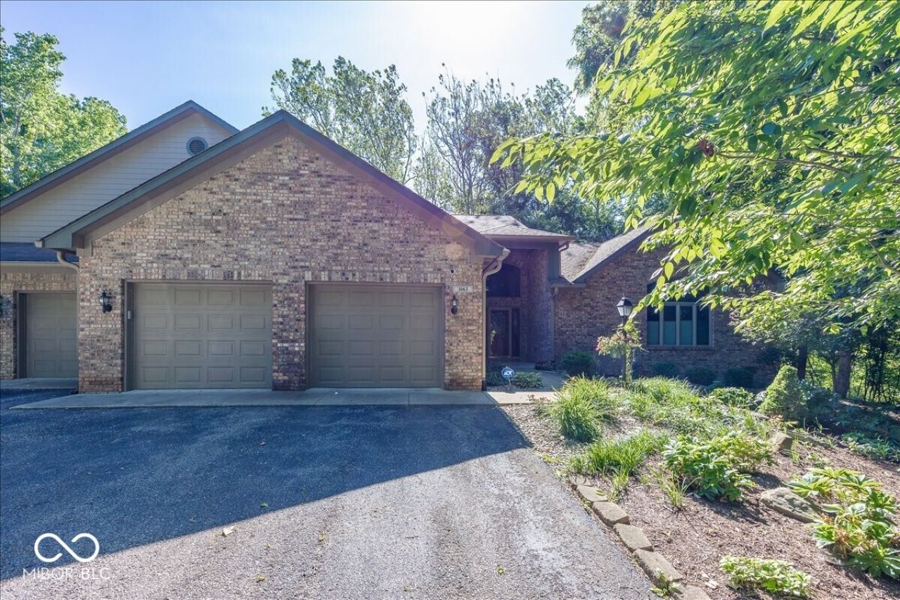 1663 Walnut Trace, Greenfield, IN 46140 Main Photo