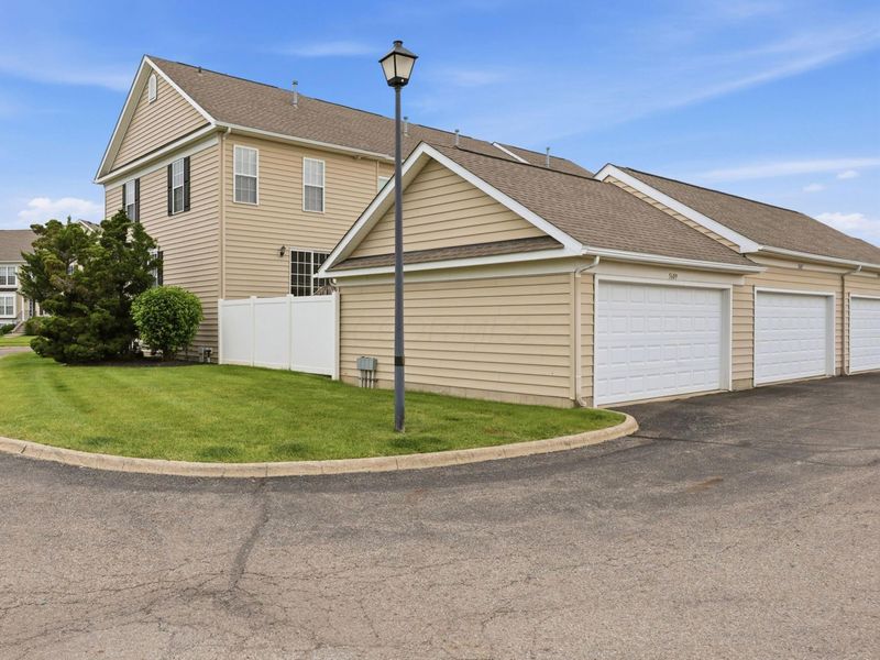 5609 Rainbow Falls Street, Unit 23, Dublin, OH 43016 Photo 22