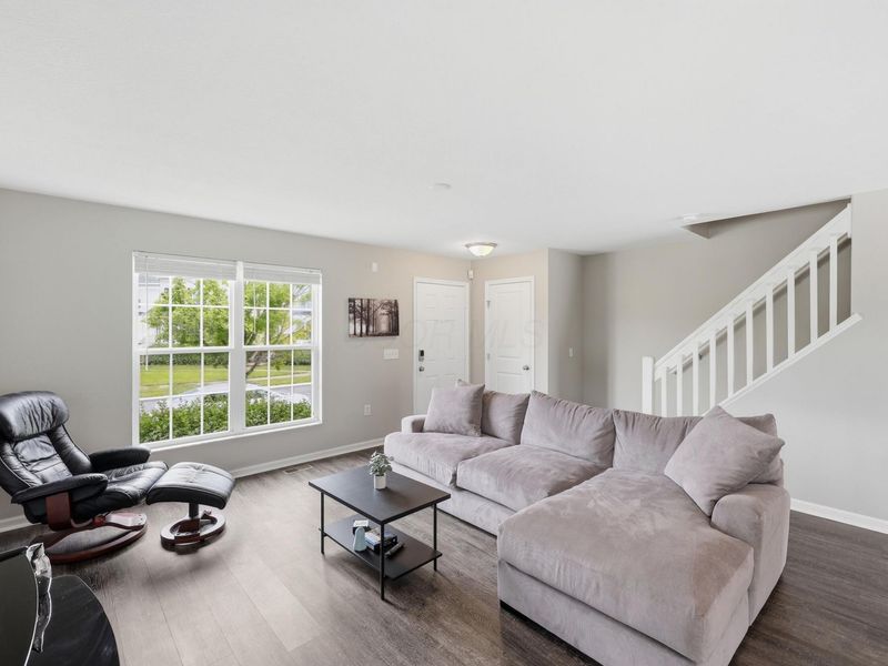 5609 Rainbow Falls Street, Unit 23, Dublin, OH 43016 Photo 5