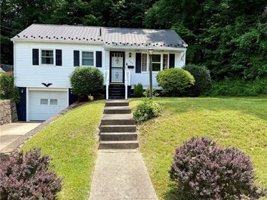 608 Granada Way, Charleston, WV 25304