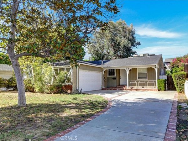 15123 Killion Street, Sherman Oaks, CA 91411