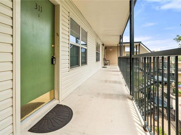2732 WHITNEY Place , Unit 311, Metairie, LA 70002