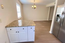 1400 Cactus Avenue photo 4