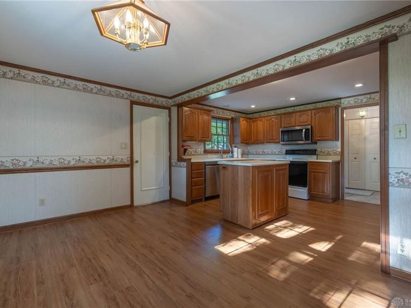 289 Monarch Road, Washington Township, OH 45458 Photo 7