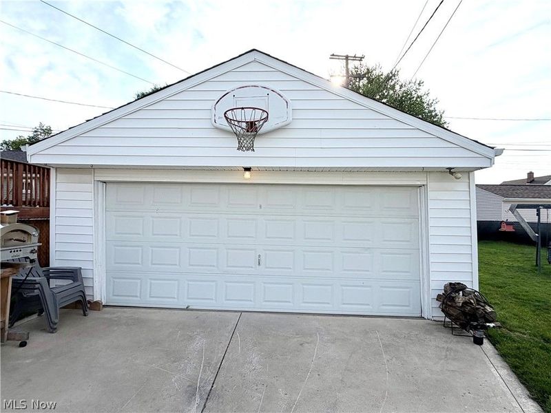 32125 Densmore Road, Willowick, OH 44095 Photo 21