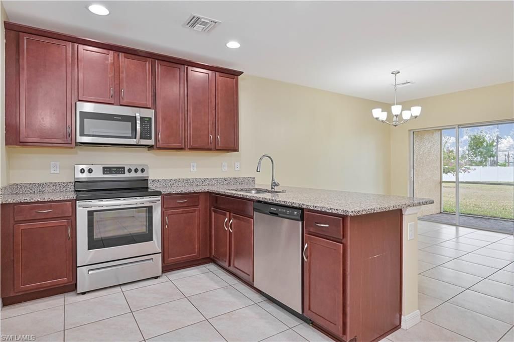 3739 Crofton Ct , Fort Myers, FL 33916 Photo