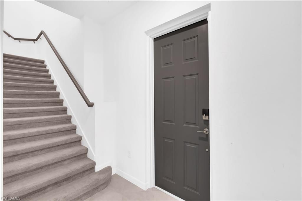 12061 Santaluz Dr, Unit 201, Fort Myers, FL 33913 Photo