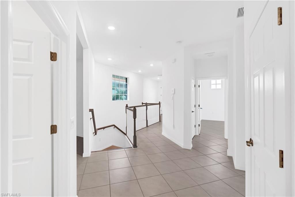12061 Santaluz Dr, Unit 201, Fort Myers, FL 33913 Photo