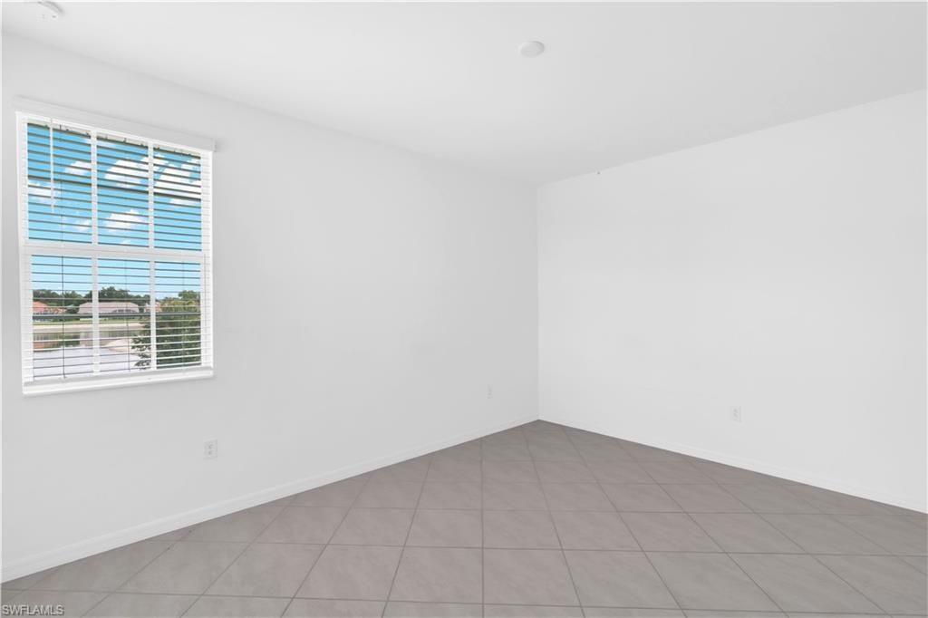 12061 Santaluz Dr, Unit 201, Fort Myers, FL 33913 Photo