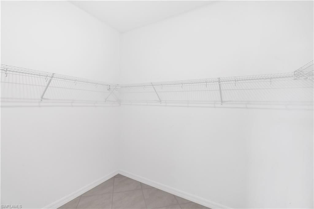 12061 Santaluz Dr, Unit 201, Fort Myers, FL 33913 Photo