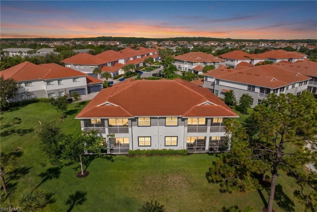 12061 Santaluz Dr, Unit 201, Fort Myers, FL 33913 Photo