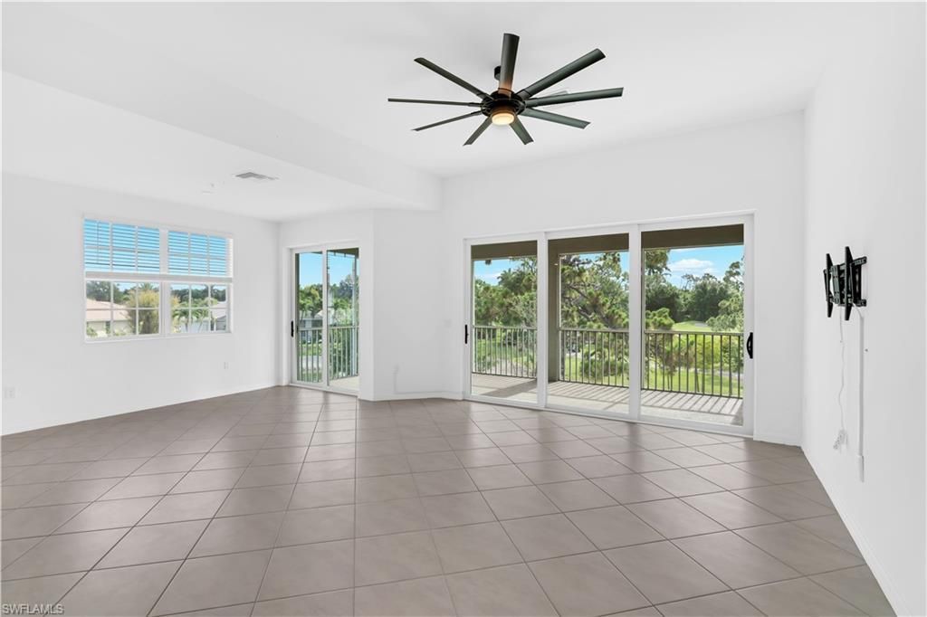 12061 Santaluz Dr, Unit 201, Fort Myers, FL 33913 Photo
