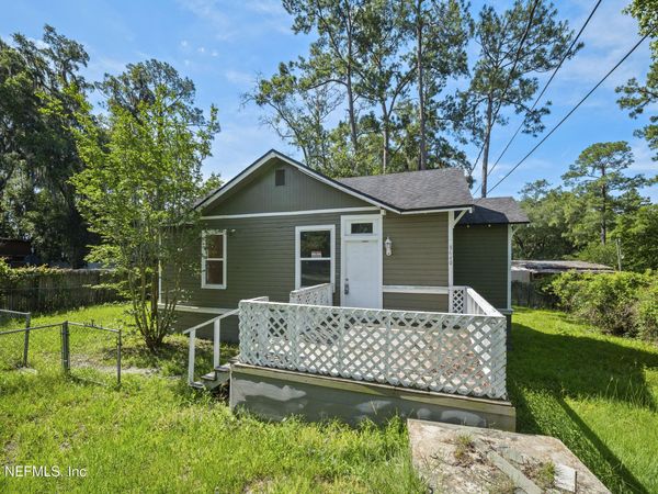 8640 SUSIE Street, Jacksonville, FL 32210
