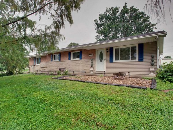 2313 Lyn Road, Quincy, IL 62301