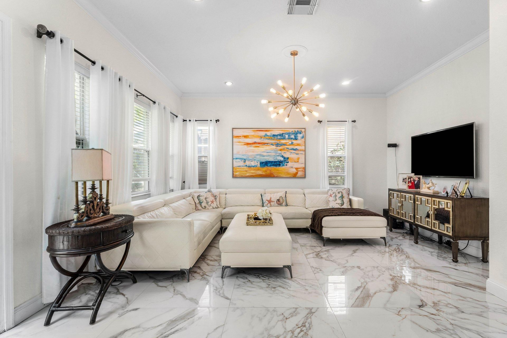 599 Cresta Circle, West Palm Beach, FL 33413 Photo