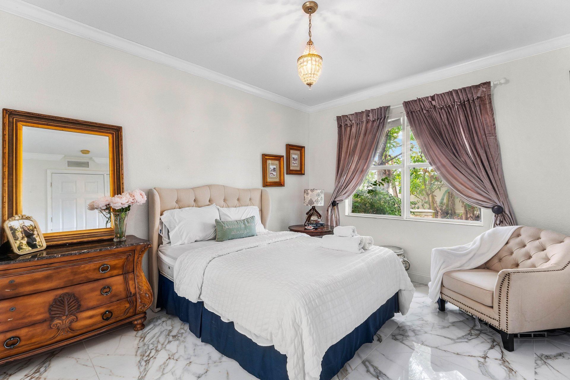 599 Cresta Circle, West Palm Beach, FL 33413 Photo