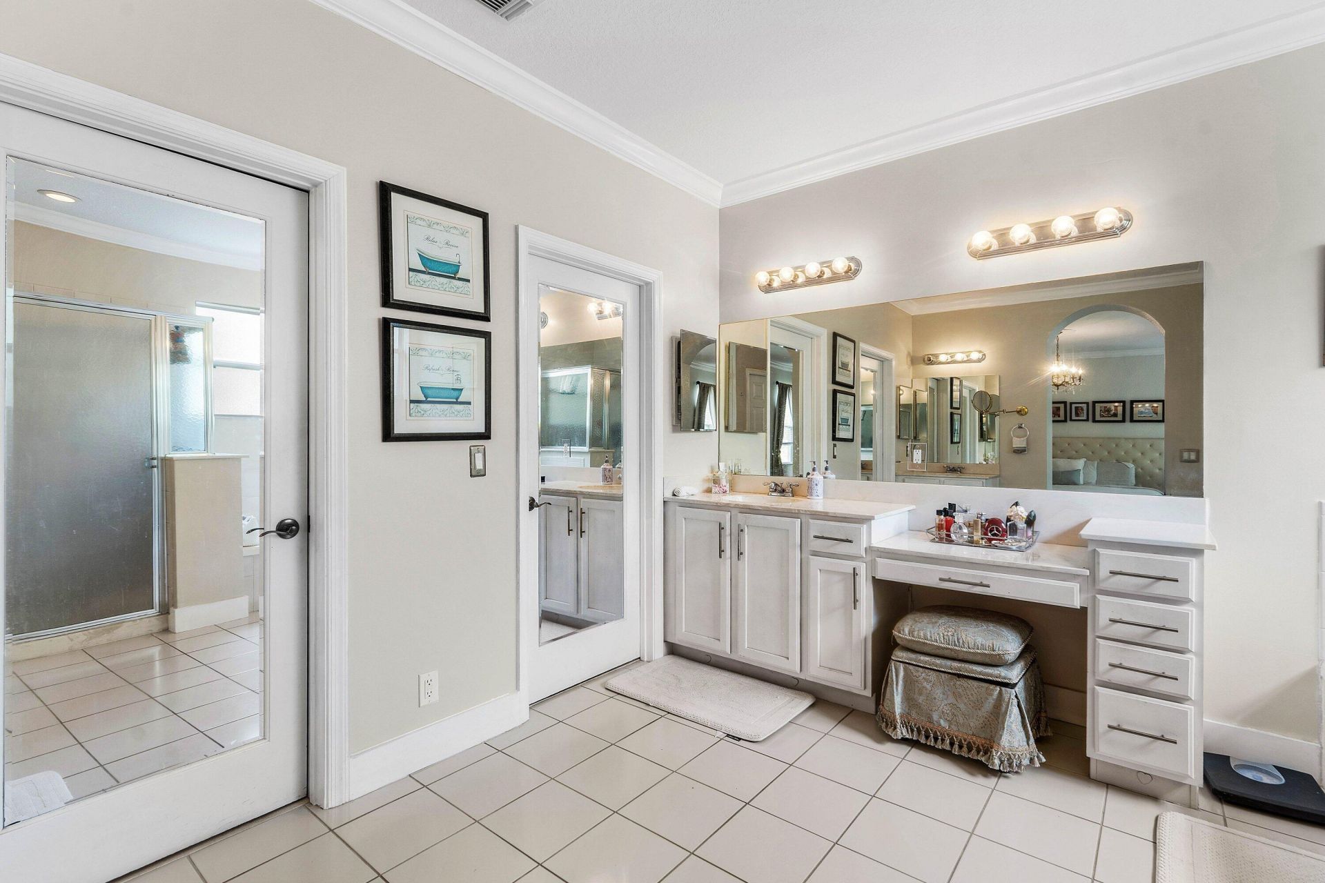 599 Cresta Circle, West Palm Beach, FL 33413 Photo