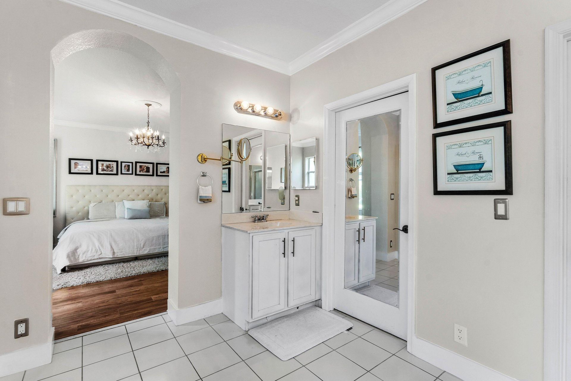 599 Cresta Circle, West Palm Beach, FL 33413 Photo