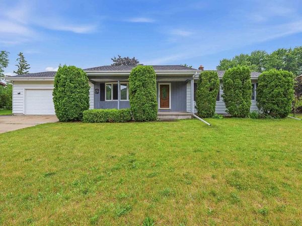 542 WAKEFIELD AVENUE, Fond Du Lac, WI 54935