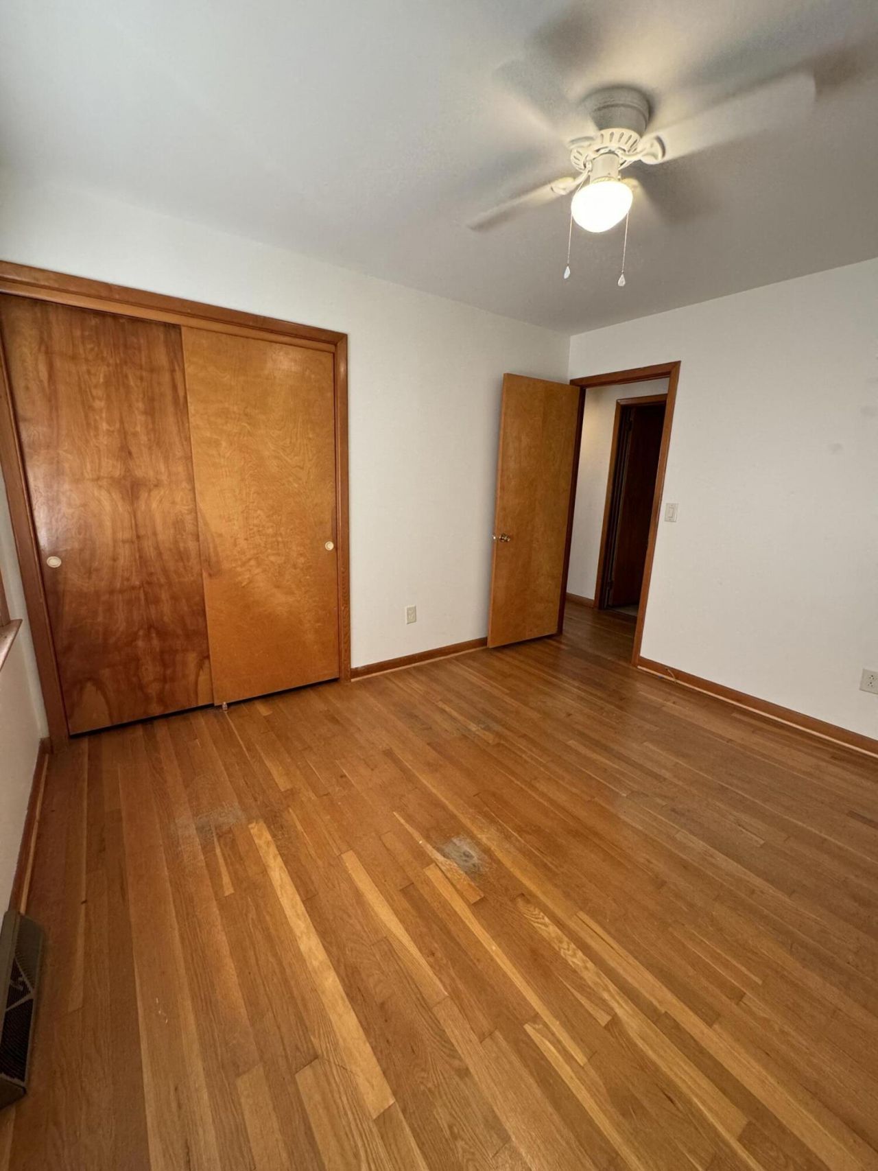 4220 Oakridge Drive Photo 9