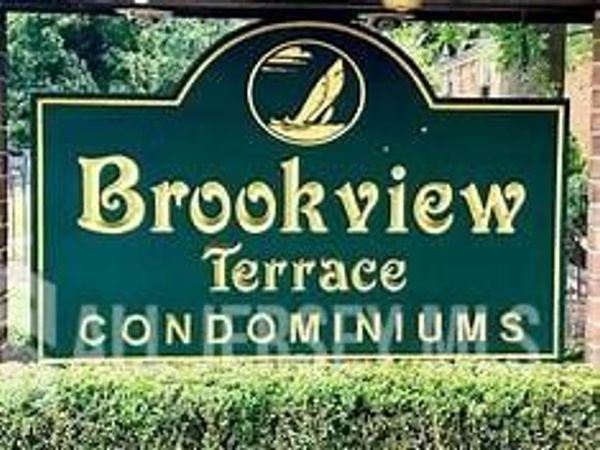 289 Main Street , Spotswood, NJ 08884
